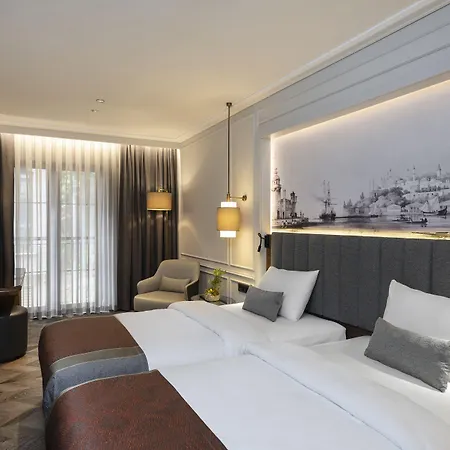 Hotel Livro *