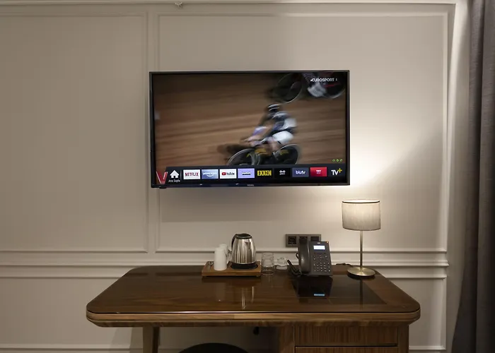 Ξενοδοχείο Livro *